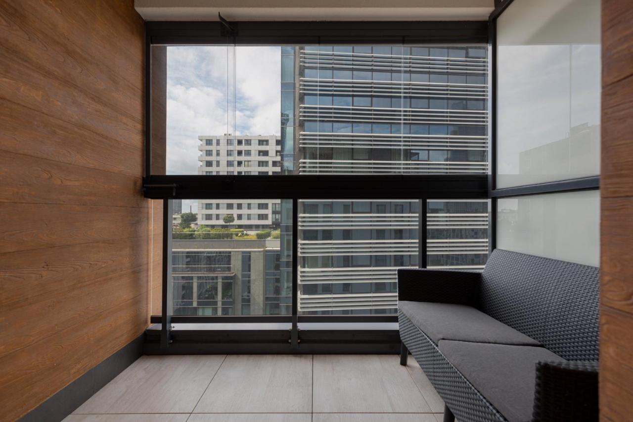 City Center Apartments Grzybowska With Parking By Noclegi Renters Warsaw Luaran gambar
