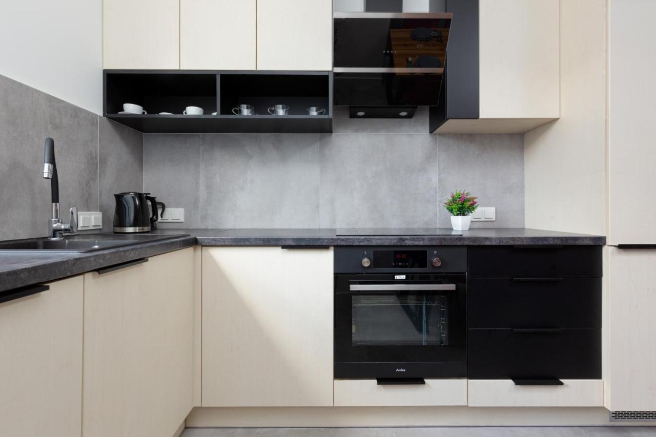City Center Apartments Grzybowska With Parking By Noclegi Renters Warsaw Luaran gambar
