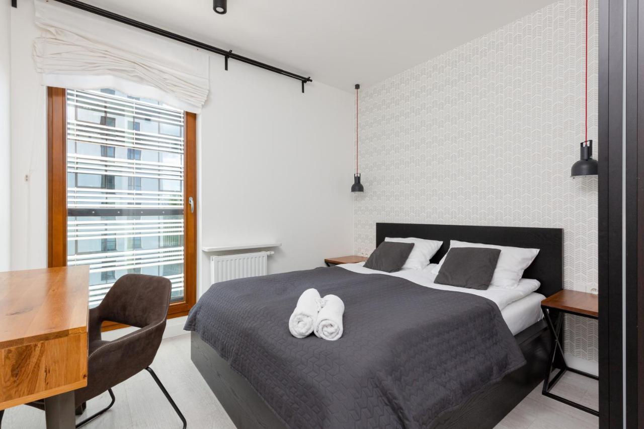 City Center Apartments Grzybowska With Parking By Noclegi Renters Warsaw Luaran gambar